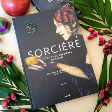Sorcière - Alix Paré - Editions du Chêne
